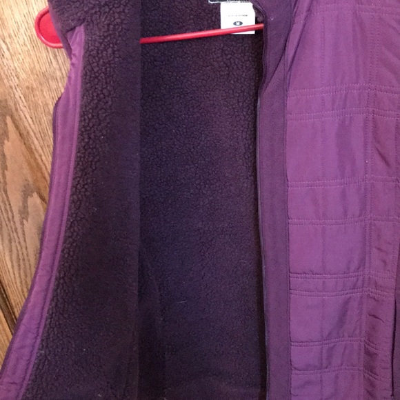 Columbia vest!!!!! - Picture 3 of 4